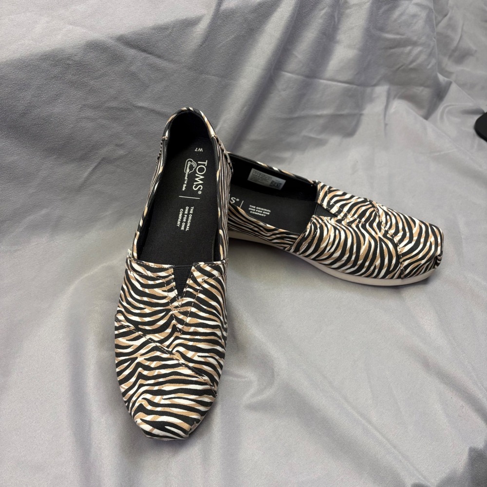 TOMS Womens Alpargata‎ Zebra Print Slip On Shoes Tan Black White 7 Animal print